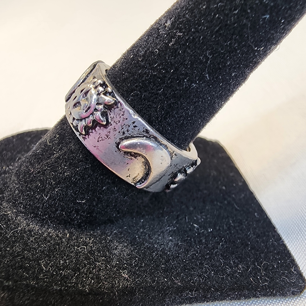Silver Sun and Moon Ring